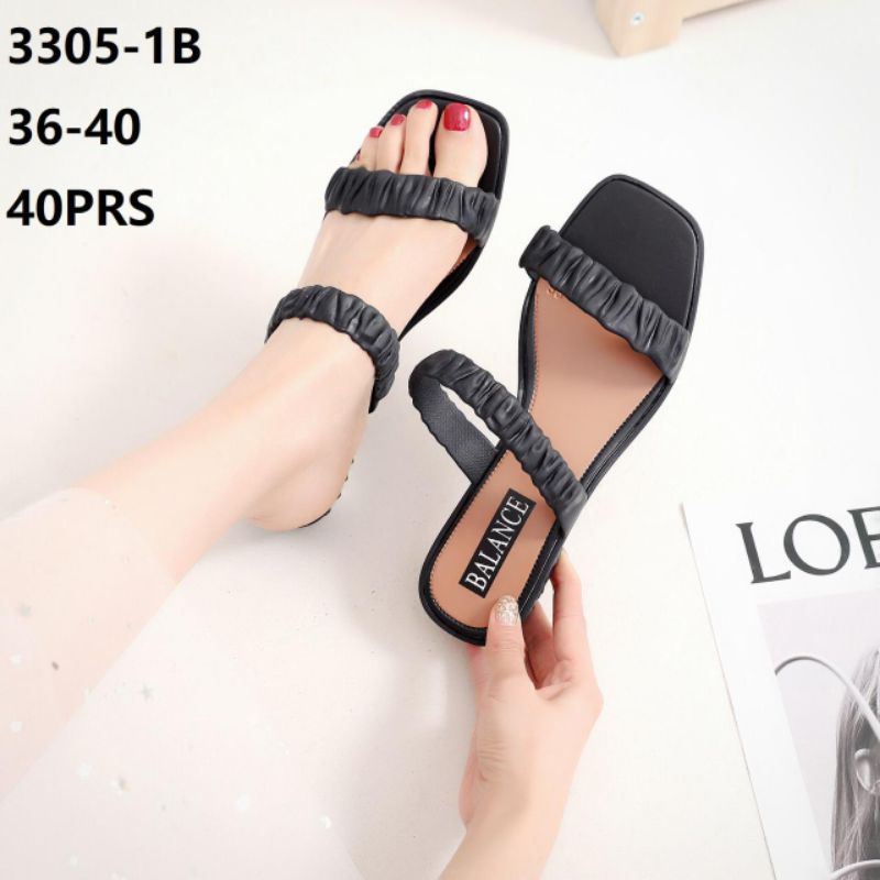 Sandal Jelly Wanita Hak Kotak Kerut Balance 3305-1B Hitam