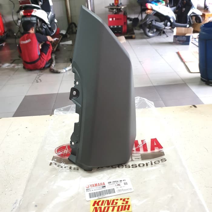 COVER,PANEL,BODY DEPAN ATAS LAMPU SEN, SEIN NMAX KANAN ABU ASLI YAMAHA