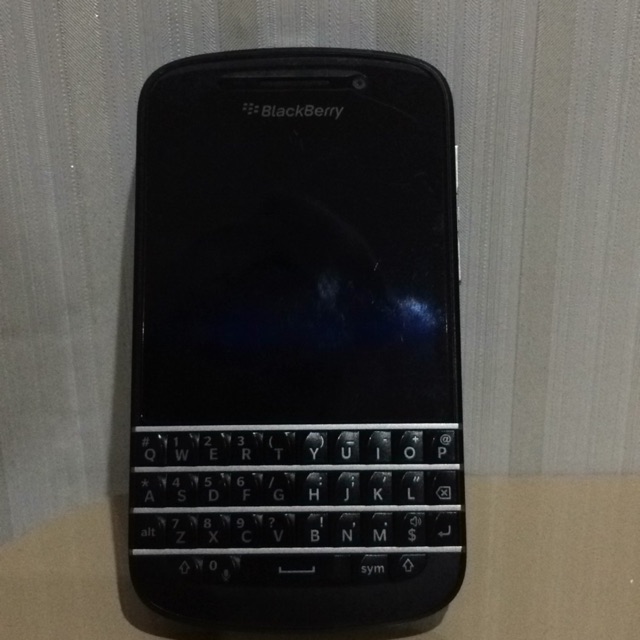Hp bb Q10