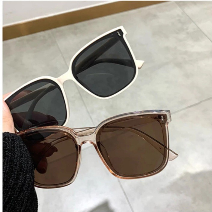 Kacamata Kotak Hitam Korean Fashion Sunglassess Wanita / Pria unisex ALIBABA