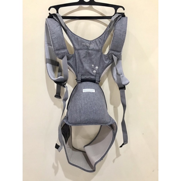 PRELOVED MOOIMOM LIGHTWEIGHT HIPSEAT