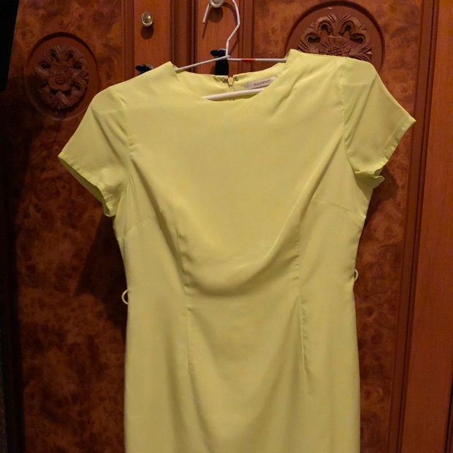 Preloved dress Accent