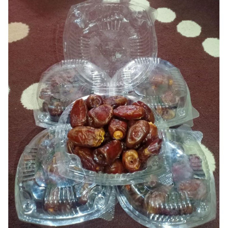 

Kurma Mesir Barokah kemasan ekonomis 300 gram