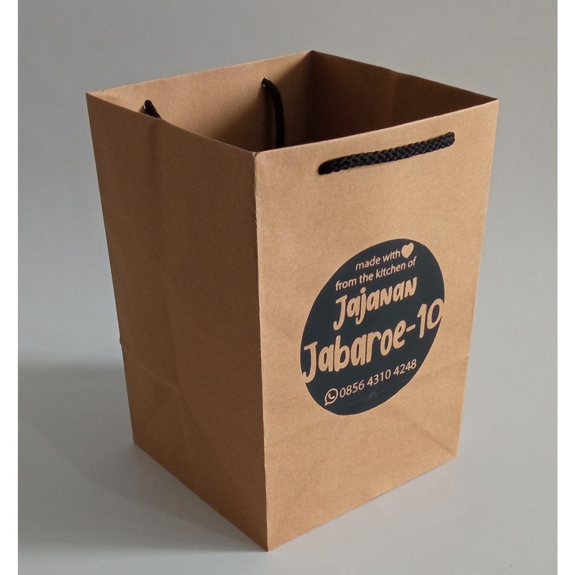 

Paperbag KADO Custom Polos Kertas Kraft Coklat Size 16x16x24 Bertali Pita Bagus Kuat Murah Amazing Cocok Wadah Toples KADO dan BOX LAINNYA