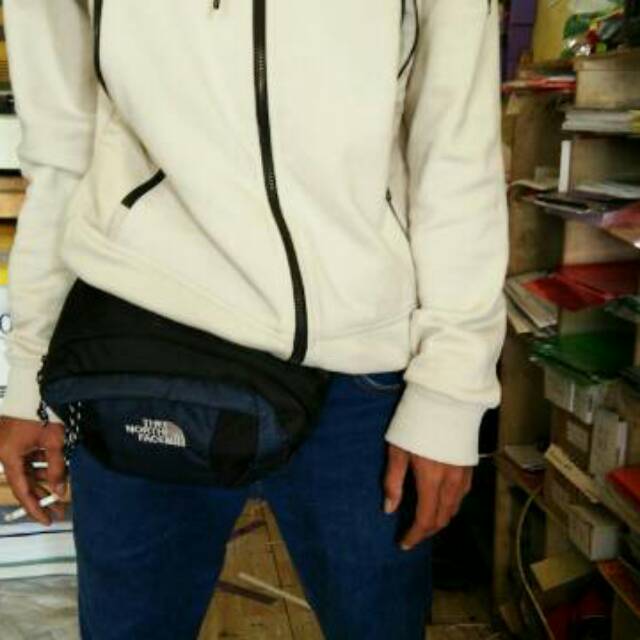 Waist bag/ tas pinggang/ tas slempang/ bumbag The nort face (READY)