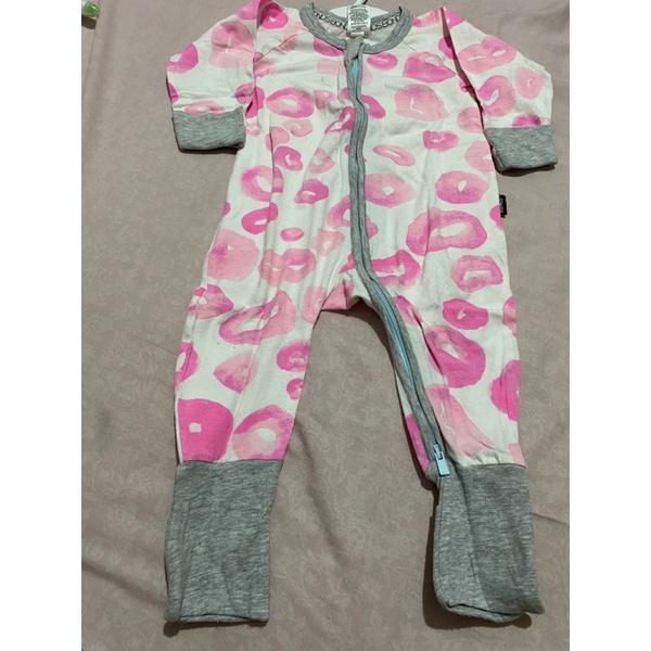 BONDS prelove sleepsuit