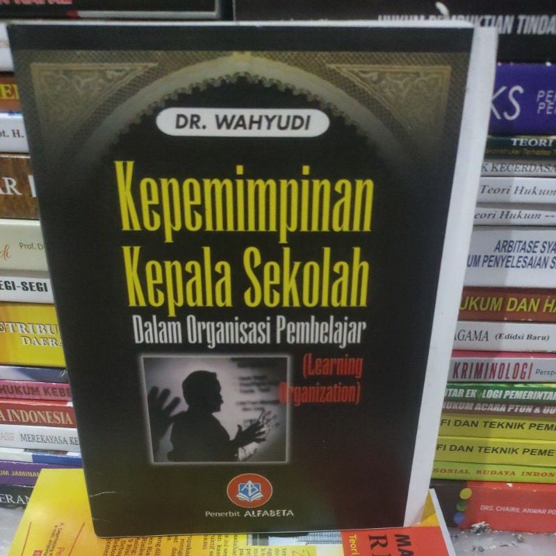 

kepemimpinan kepala sekolah by Wahyudi