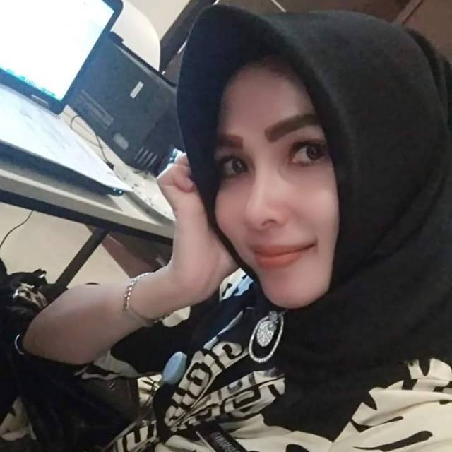 r4hm4w250187