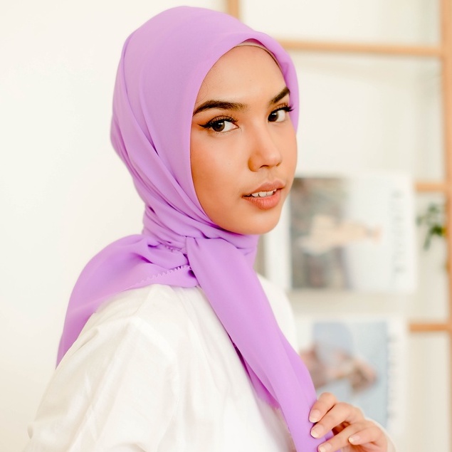 Bella Lasercut - Hijab Kerudung Segiempat Voal Laser Cut / Krudung Bella Pollycotton Laser Premium / Basic Polos Lasercut-LILAC