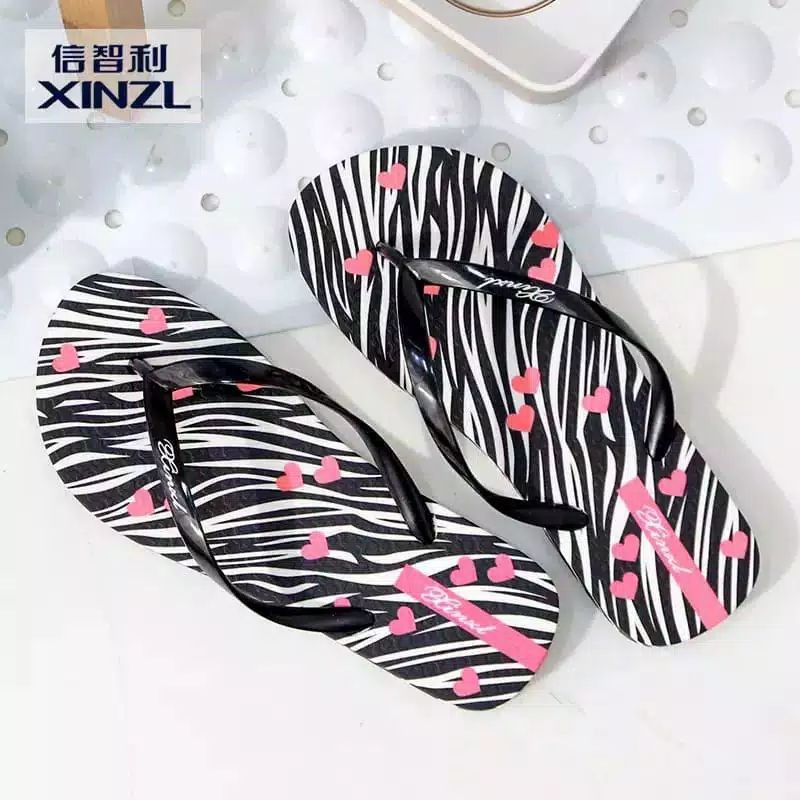 SANDAL JEPIT WANITA MOTIF MACAN LOVE