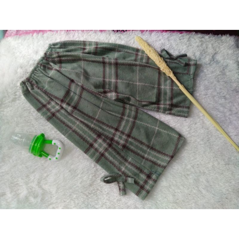 CELANA 3/4 TIGA PEREMPAT UNTUK ANAK USIA 0-3 TAHUN BAHAN KATUN MOTIF TERKINI