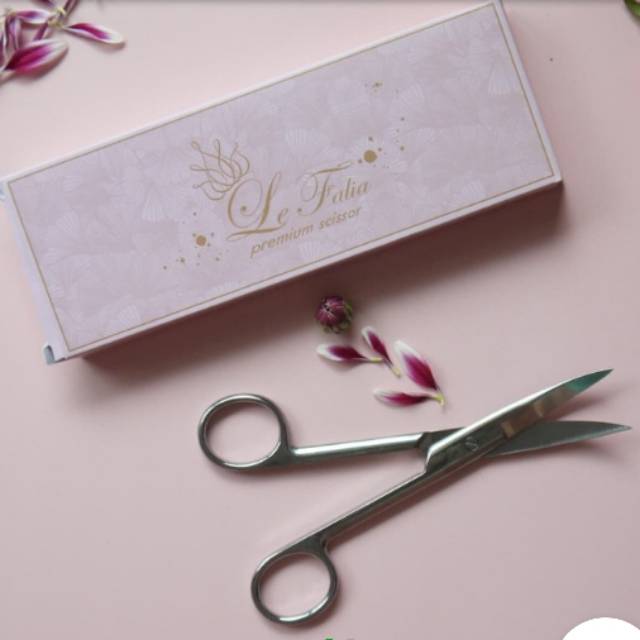 

Le Falia Premium Curved Scissors