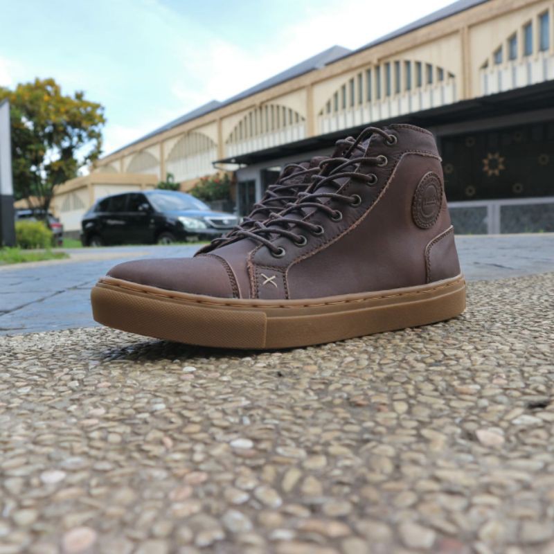 Sepatu boot cowok kulit asli Exodus cokelat