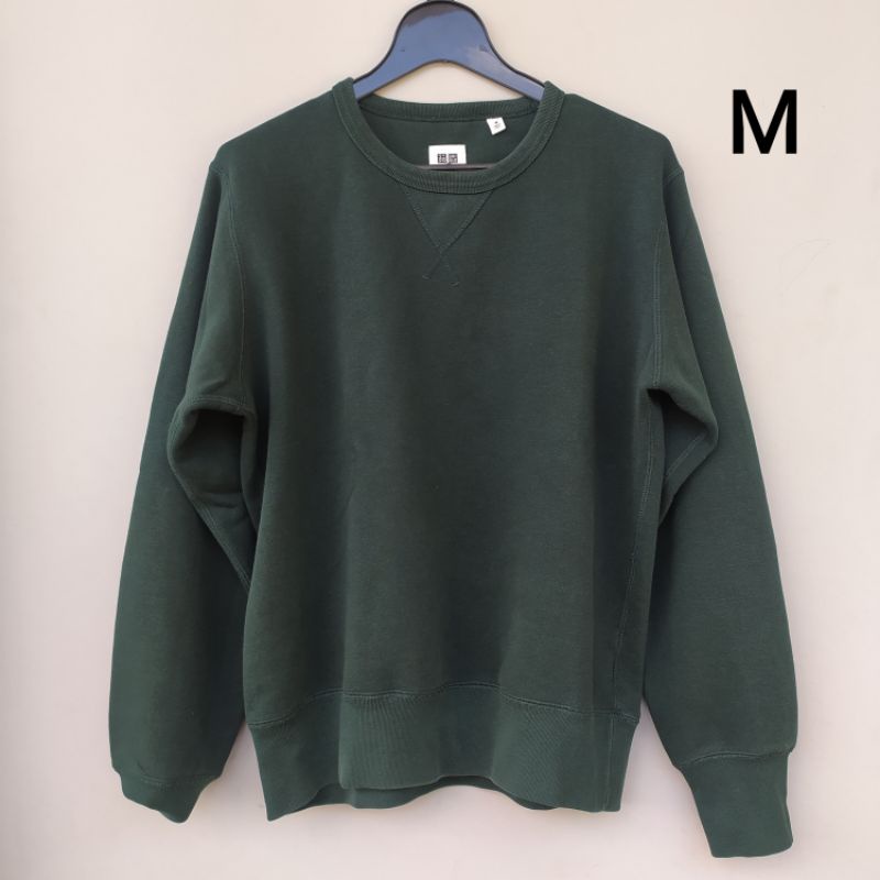 Crewneck Uniqlo Hijau