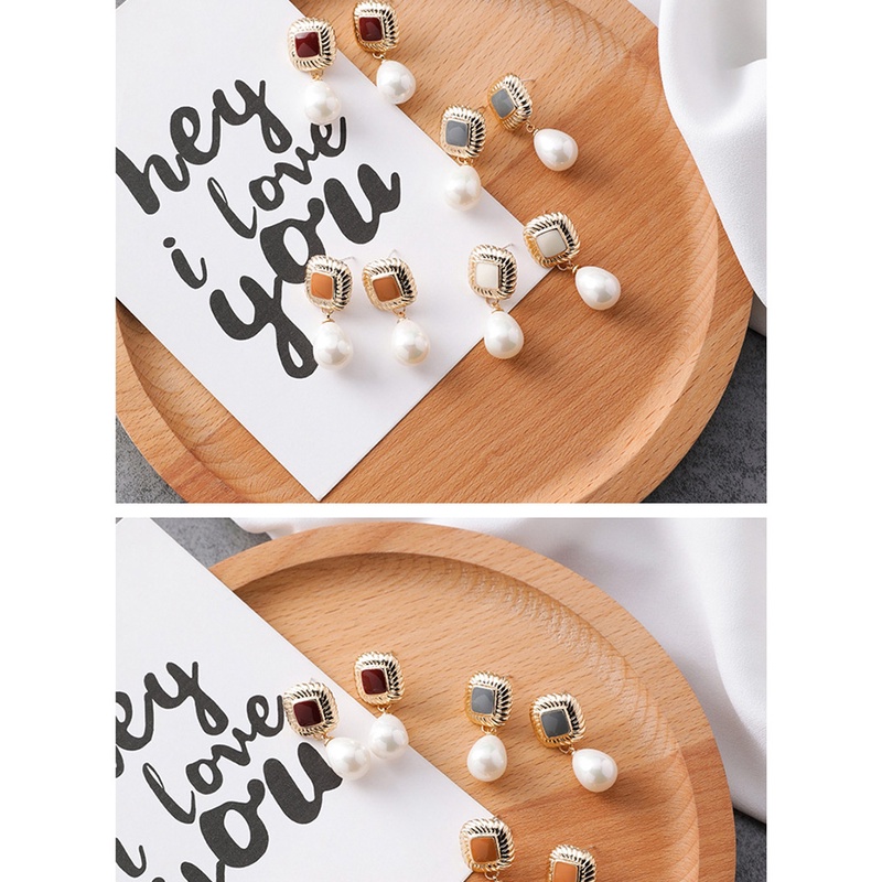 LRC Anting Tusuk Fashion Wine 925 Silver Needle Old Cotton F48251