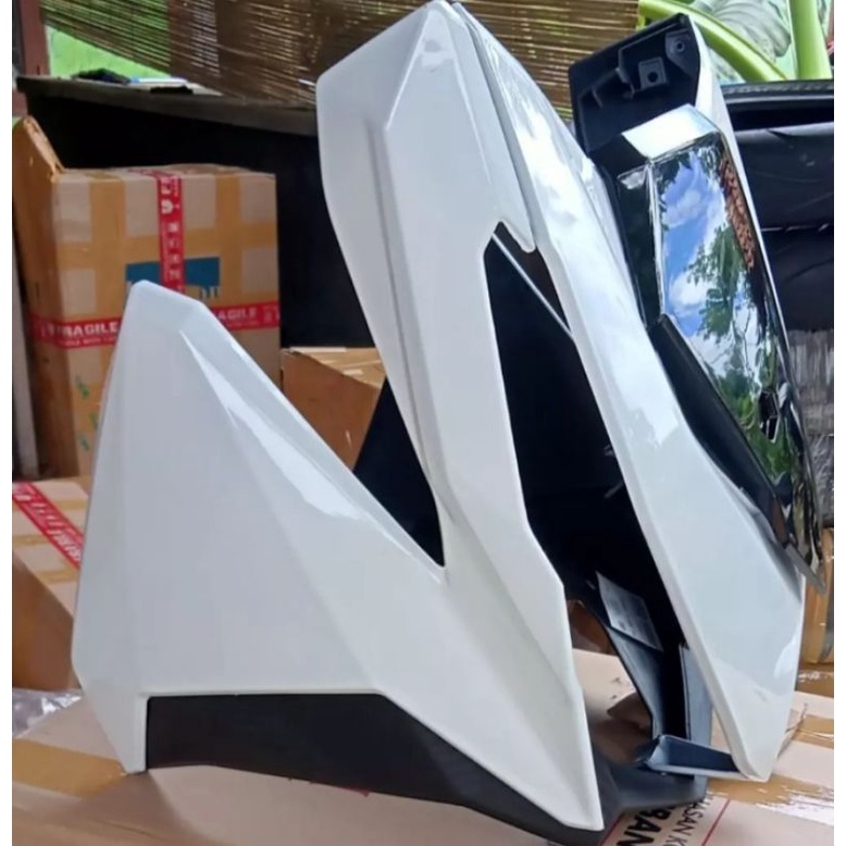 paket body depan Vario 150 lama th 2018.