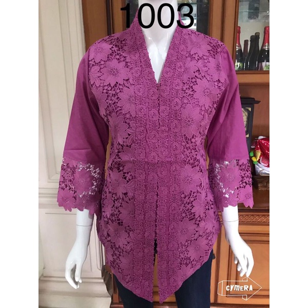 1003 kebaya full brukat tebal depan alexuez /kebaya encim brukat premium