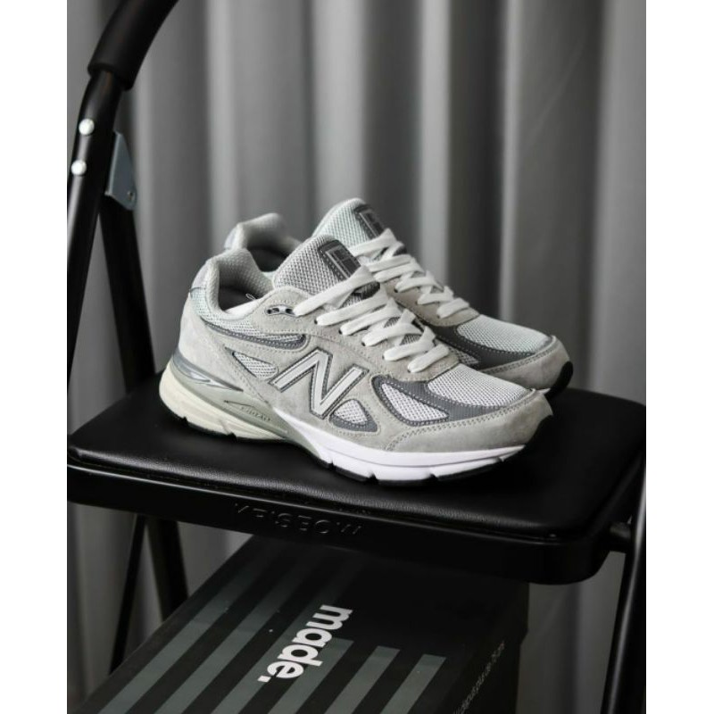 New Balance 990 Grey