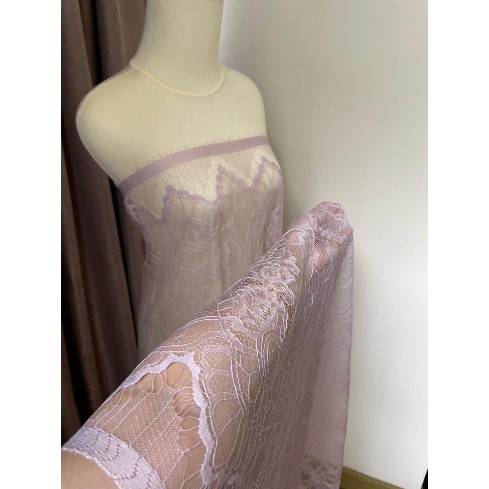 Bahan Kebaya Brokat Lace Chantily Panel Semi Prancis Warna Ungu Soft Lilac Muda