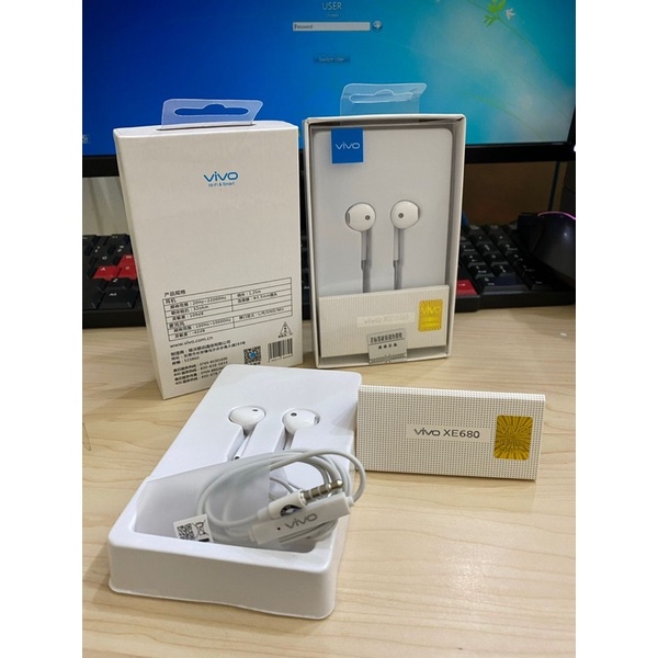 HANDSFREE EARPHONE VIVO XE680 ORI PACKING MIKA PROMO SEN