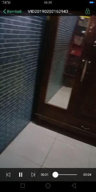 Wallpaper Dinding Sticker Bata List Putih