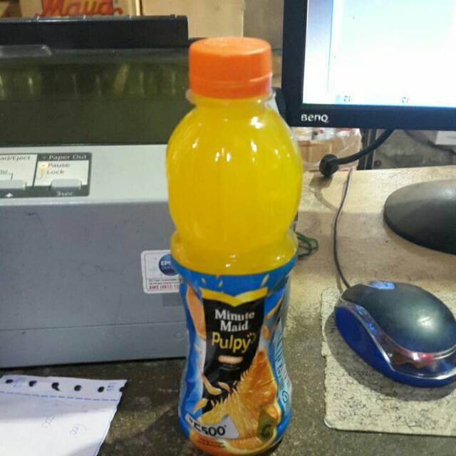 

MINUTE MAID PULPI ORANGE BOTOL 300 ML