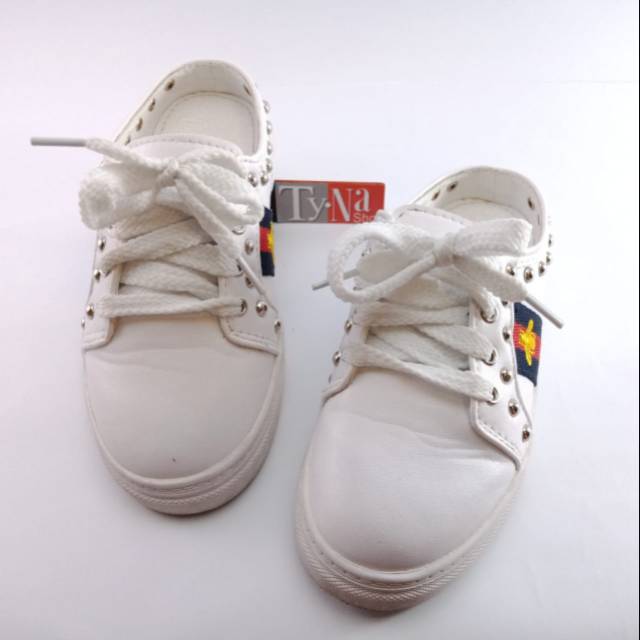 Preloved Sepatu Sandal Anak model Gucci size 28