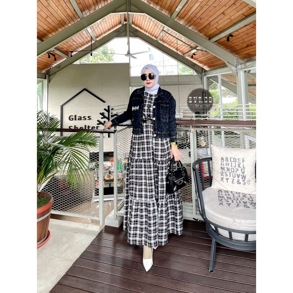 Set gamis dan Jeans Azura Set ori by EVT