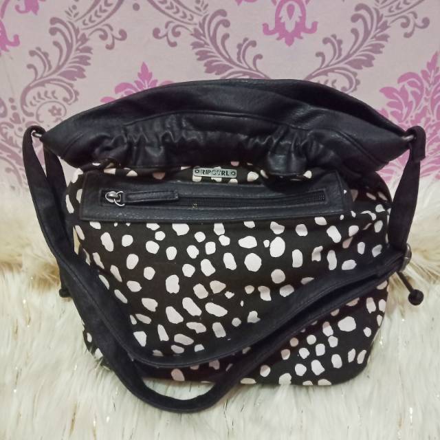 Tas selempang ripcurl /tas wanita