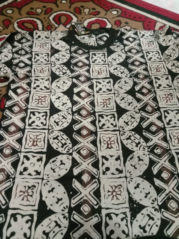 Kaos Cap Batangan Keren Bahan Katun Adem Nyaman