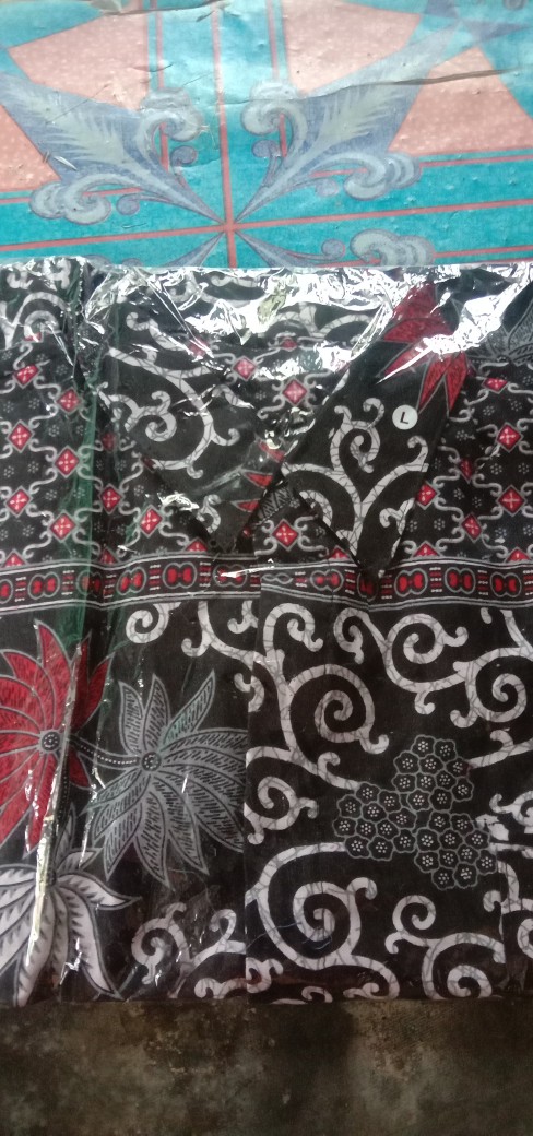 Atasan Hem Kemeja Baju Batik Lengan Pendek Fashion Kerja Pria Cowo Cowok Laki Laki Murah Terbaru