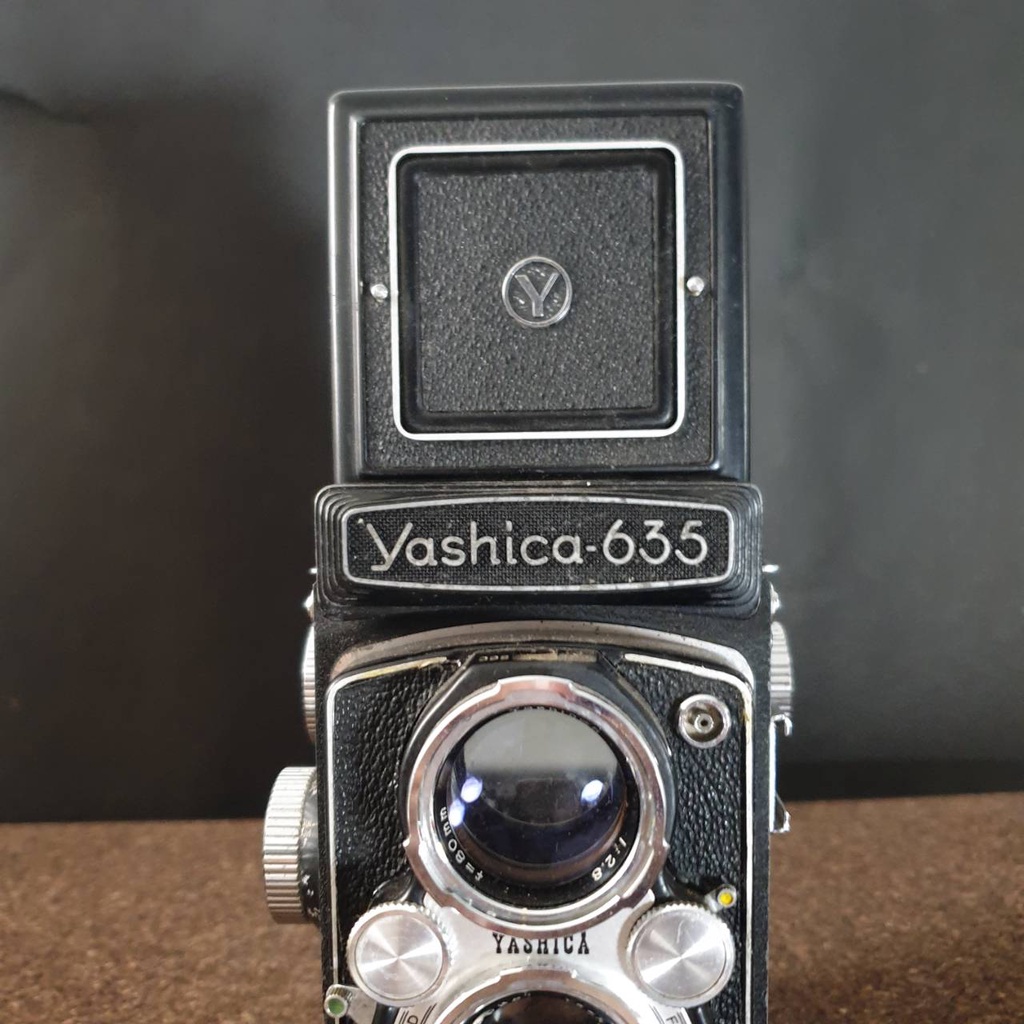 Jual YASHICA 635 TLR LIKE NEW !! KAMERA FILM KAMERA ANALOG Indonesia