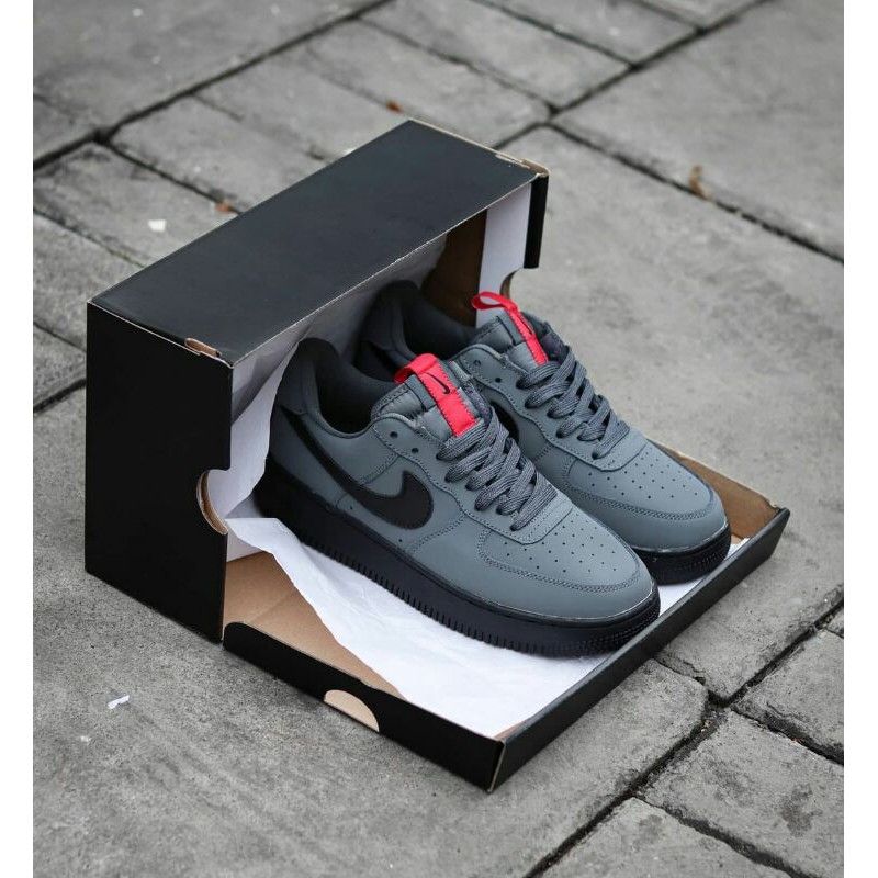 black air force size 6.5