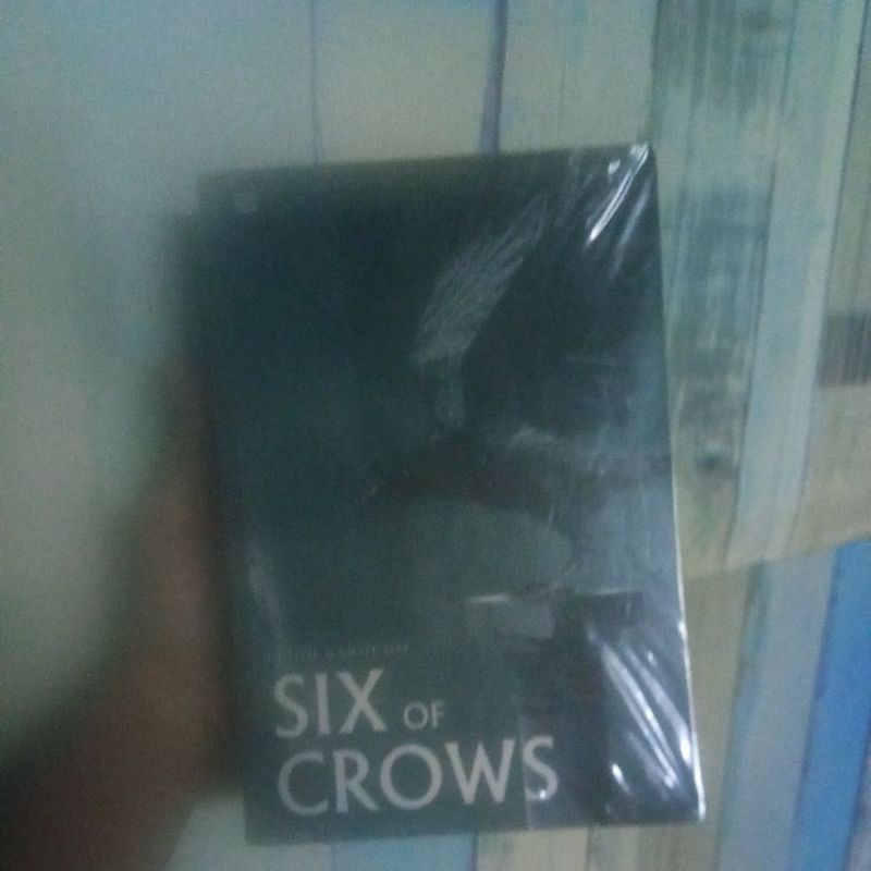 SIX OF CROWS PRELOVED