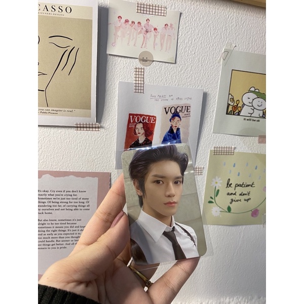 Taeyong selca sg 2021 photocard