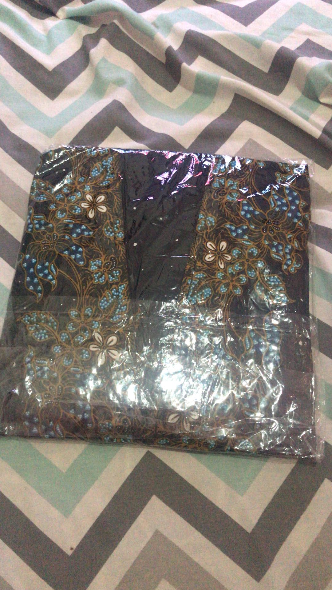 Tunik Batik Reina  Motiv Bunga Bahan Katun Primisima Unggul Jaya Ukuran All Size Ld 105 Cm