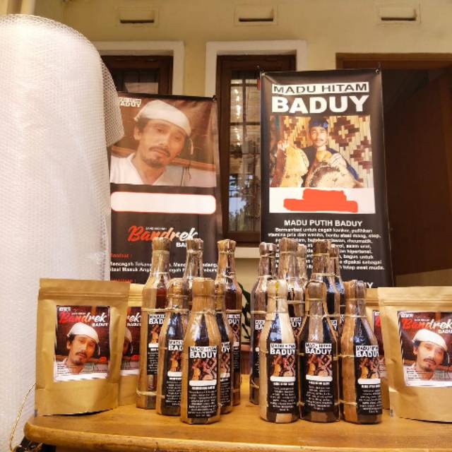 

Madu Hutan Baduy Madu Hitam 325ml