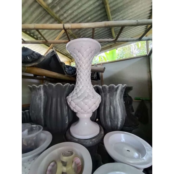 pot dekorasi fiber pelaminan