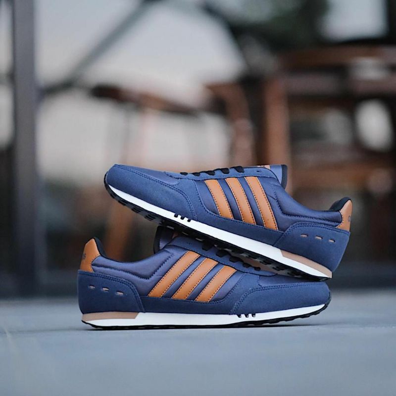 Sepatu adidas neo city racer navy gum