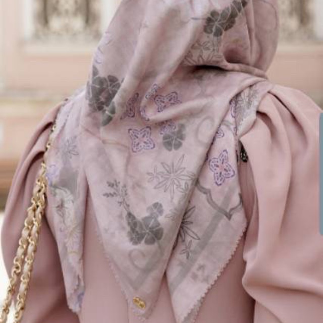 Sofya kofte buttonscarves
