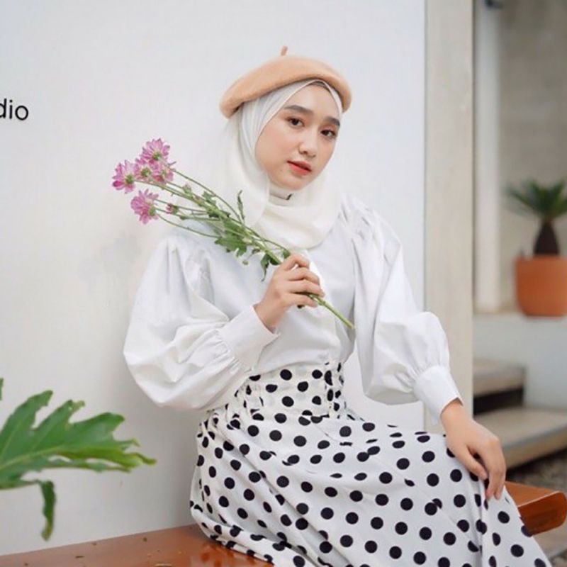 atasan blouse audrey kemeja cewek hitam putih lengan balon