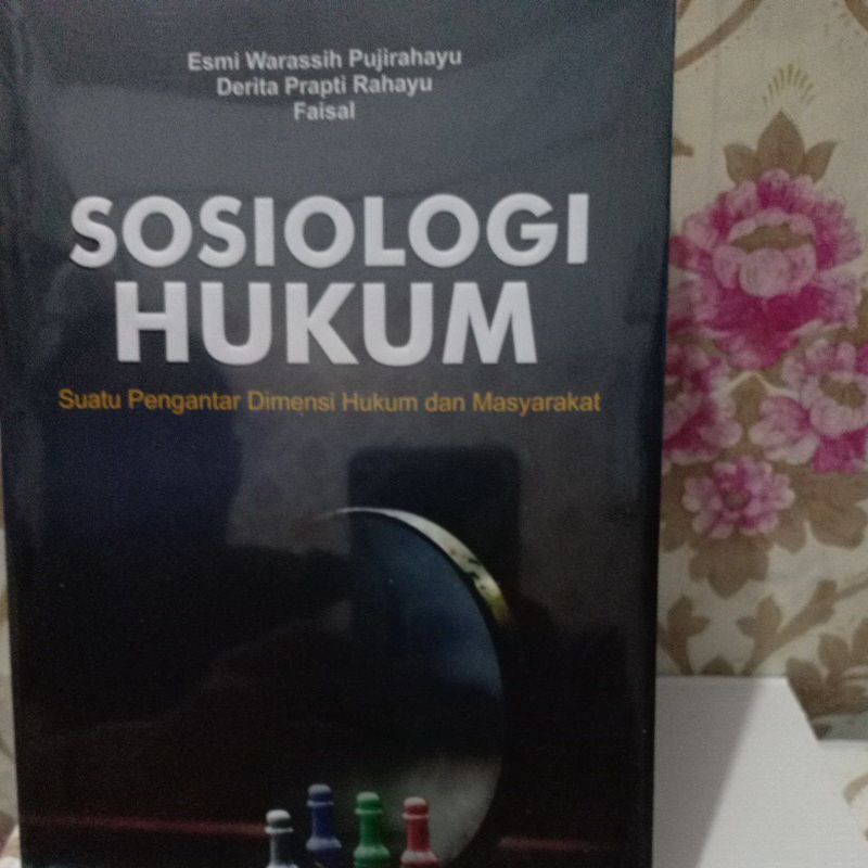 SOSIOLOGI HUKUM SUATU PENGANTAR DIMENSI HUKUM DAN MASYARAKAT