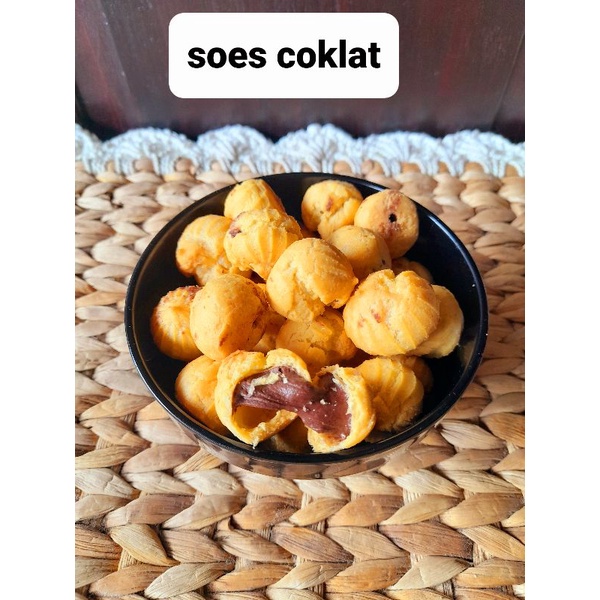 

soes coklat (250gr)