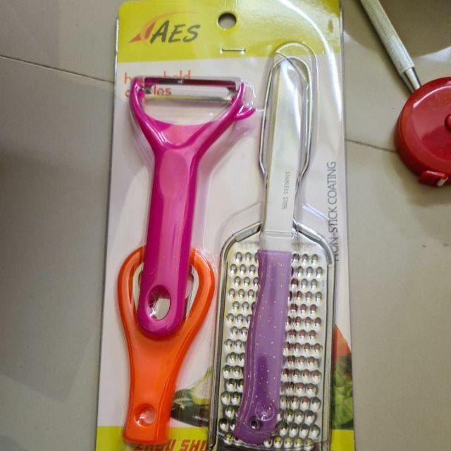 Kitchen Ware 4in1 Set Peralatan Masak Pisau Parutan Keju