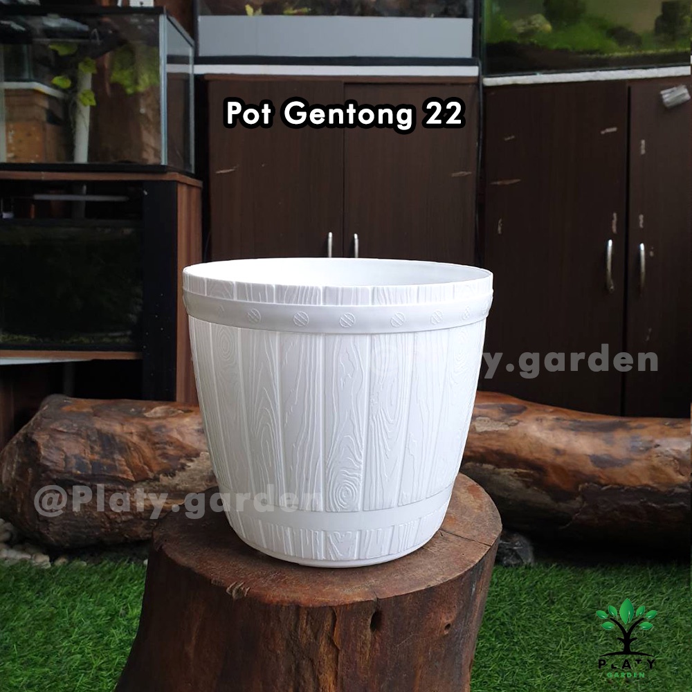 Pot Gentong Putih 18 &amp; 22 Lovenia