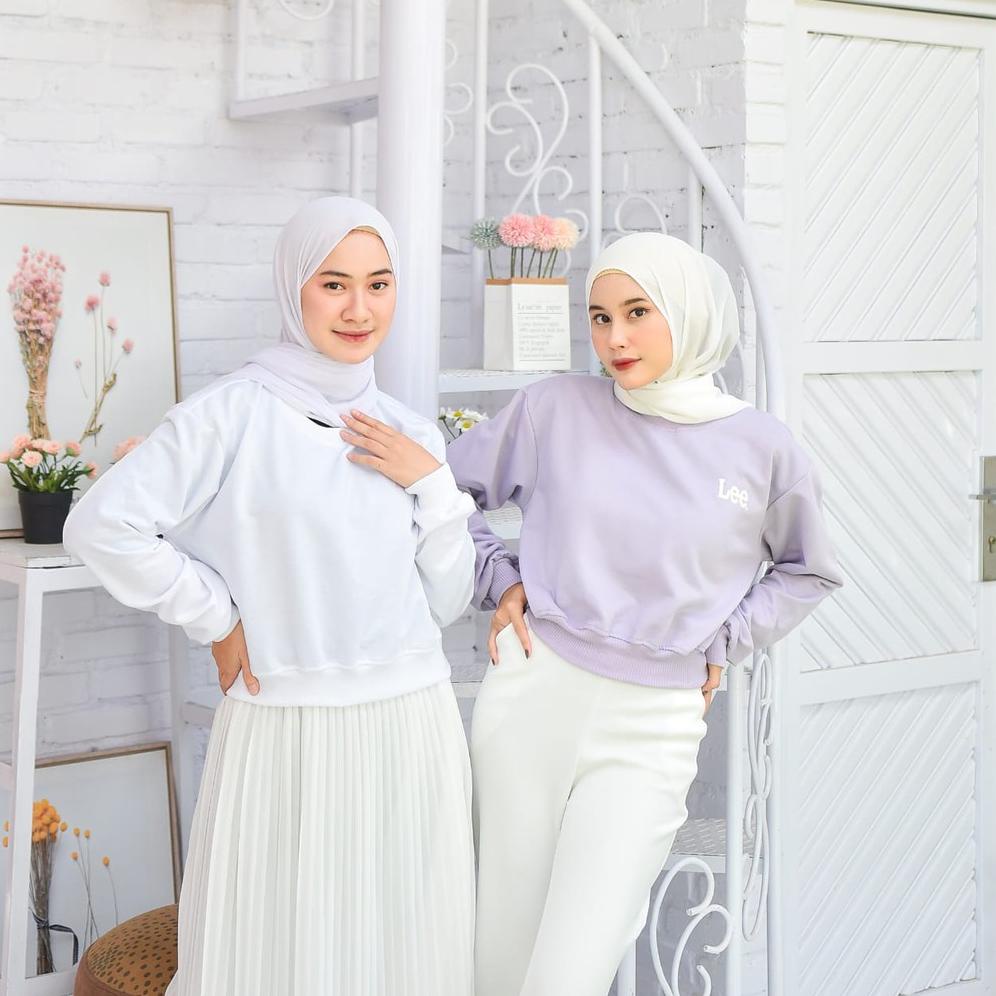 Lee Sweater Crop Oversize Bahan Flece