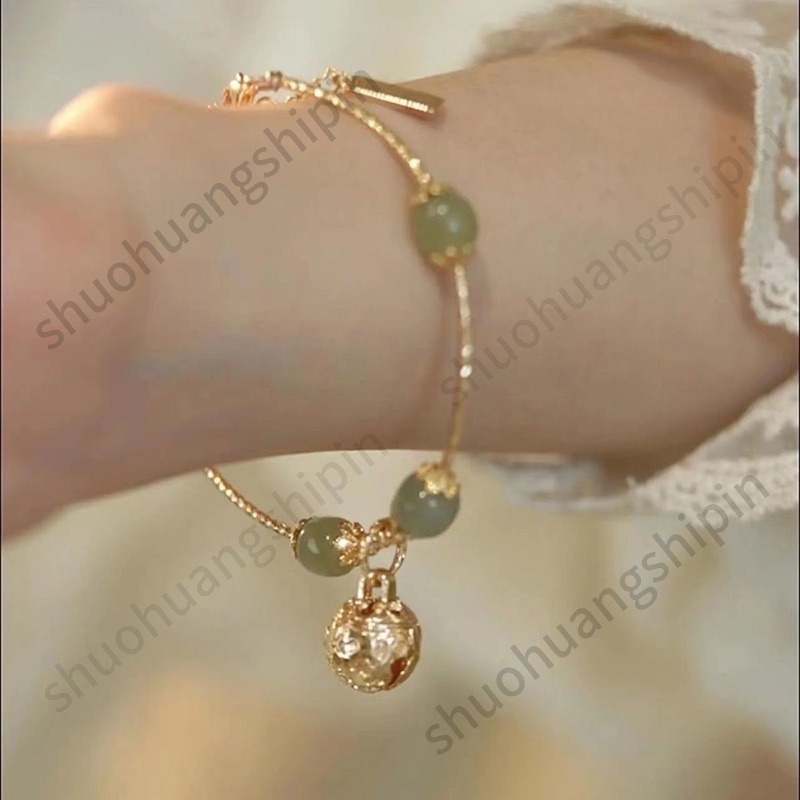 Gelang Tangan Wanita Desain Bunga Lily Simple Elegan Hias Rumbai Lonceng