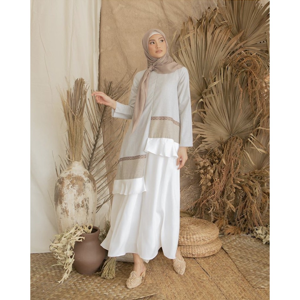 Clemira Dress by Wearing Klamby