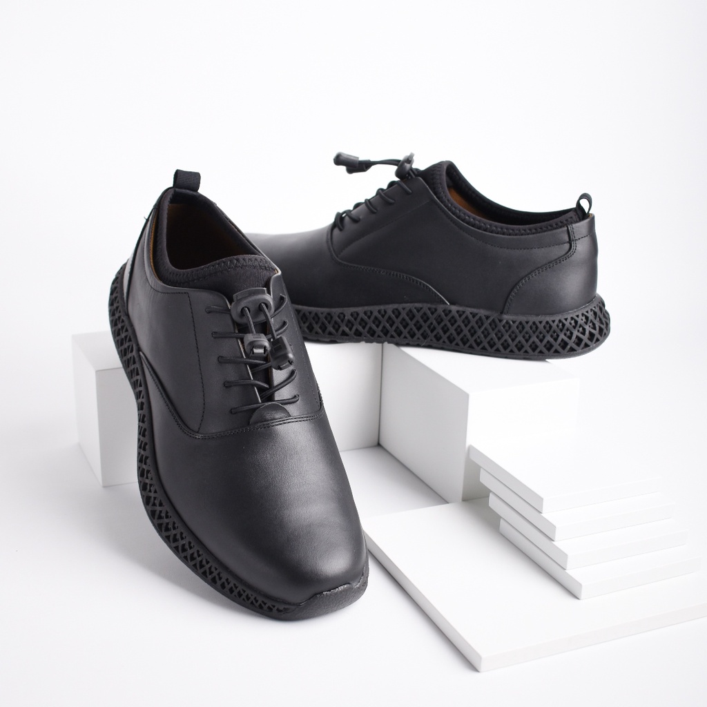 GEIST LEATHER BLACK ORIGINAL x VOLVE PROJECT Sepatu Kulit Sapi Asli Full Hitam Pria Semi Formal Pantofel Tali Kerja Kantor Dinas Resmi Guru Kantoran Pesta Undangan Kondangan Nikah Wisuda Kuliah Casual Derby Oxford Genuine Leather Footwear Keren Terbaru