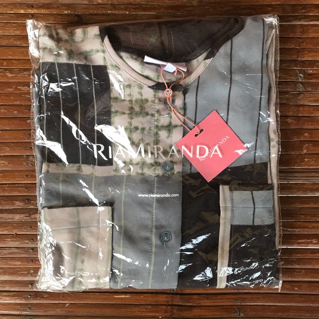 Preloved Ukara Top vvgc